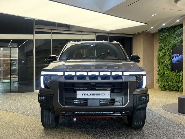 KG 모빌리티가 공개한 신형 픽업 ‘무쏘(MUSSO)’