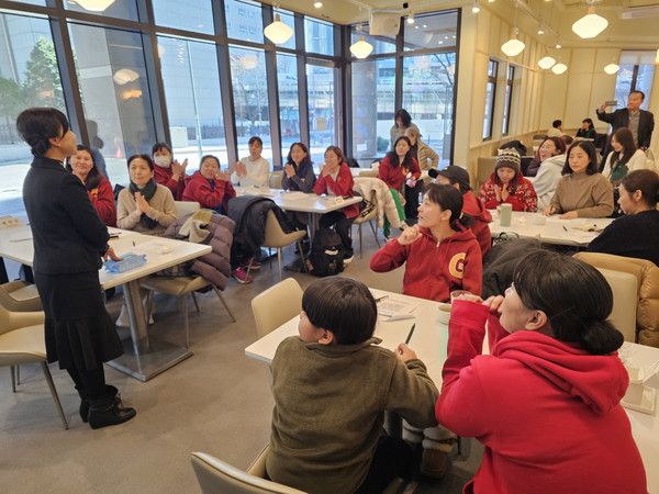 다문화 어머니 위한 '글로벌 마더스, 희망을 말하다' 특강 장면. (제공= 한국농구발전연구소)