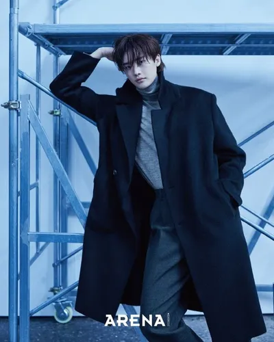 DKNY, 배우 이종석과 함께한 ‘아레나 옴므 플러스’ 디지털 커버 및 화보 공개