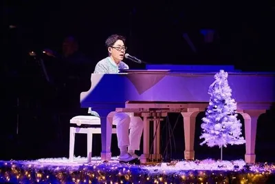 김연우, 라이브의 본질로 채운 크리스마스 콘서트 ‘오마이갓연우’ 성료