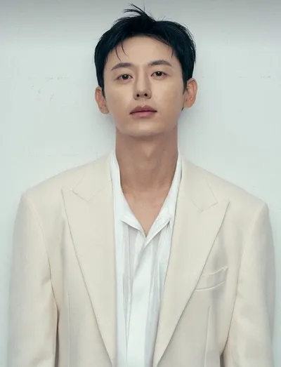 배우 이지훈, FN엔터테인먼트와 전속 계약 체결! 드라마·영화·예능까지 활동 스펙트럼 확장 예고!