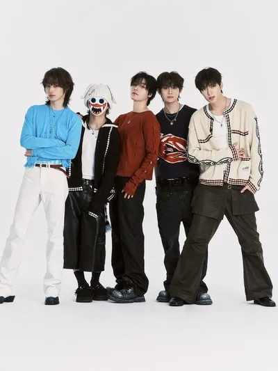 카카오엔터 글로벌 밴드 hrtz.wav (하츠웨이브), 데뷔 앨범 콘셉트 비주얼 최초 공개!