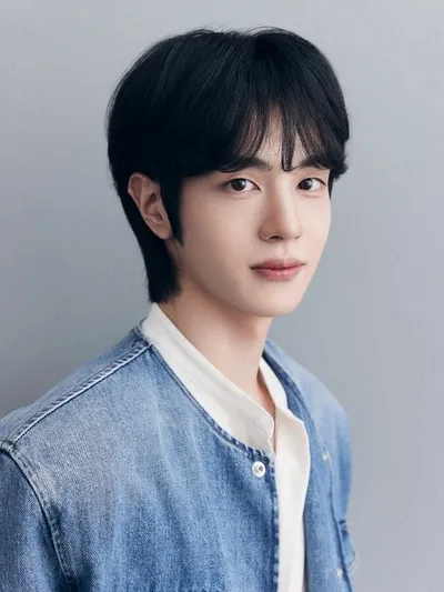 신예 박태린, 문소리 아들됐다! 드라마 ‘아파트’ 김민수 역 맡아 ‘모자 호흡’!