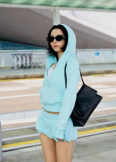 i-dle (아이들) 소연, 출국길 사로잡은 걸크러시 공항패션