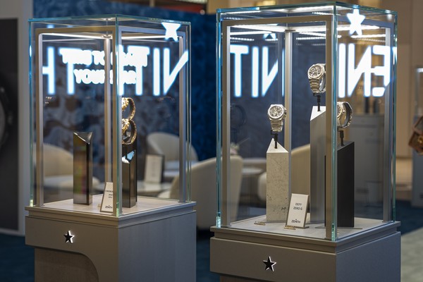 96d8de4fff3d4ff2d92238193cbf2f28